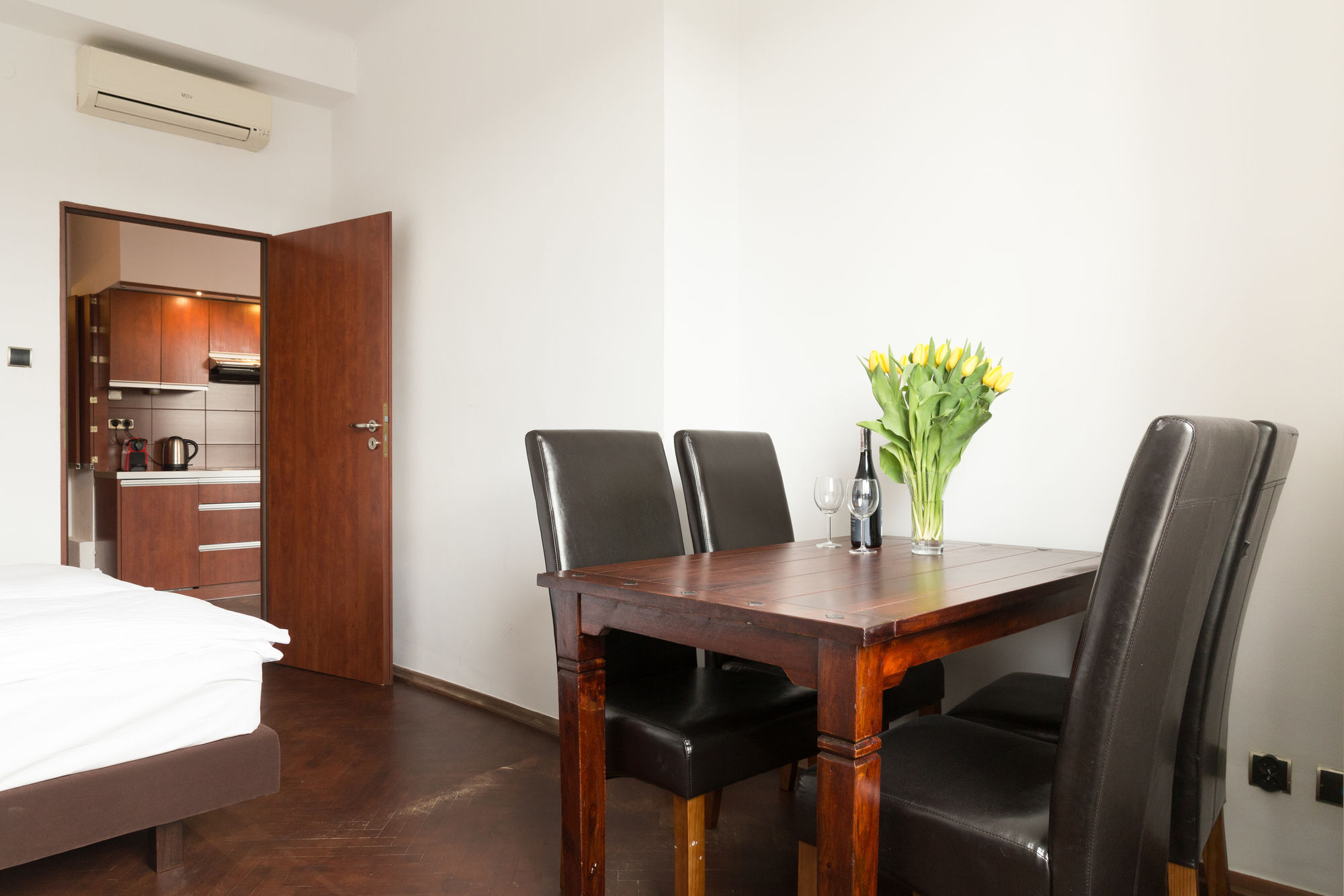 Apartamenty Wawa Centrum By Your Freedom Варшава Экстерьер фото